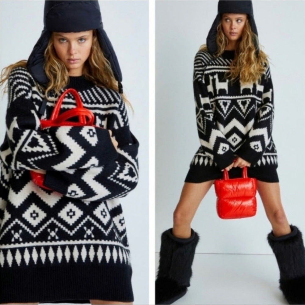 H&M Oversized Llama Sweater: Red and White